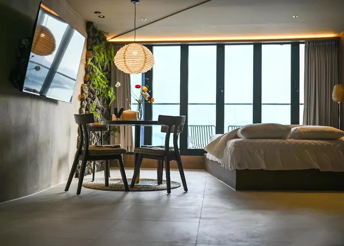 Apartamento 루미에르 디럭스 오션뷰 그랜드룸-광안리 해수욕장 New